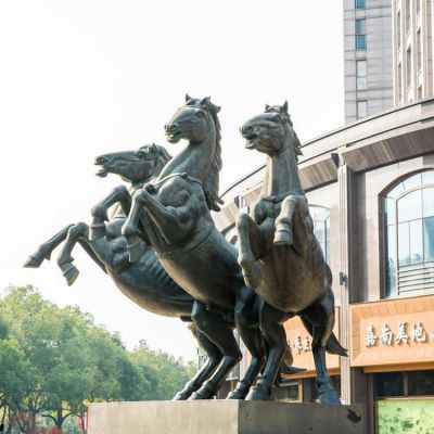 青铜马城市景观铜雕