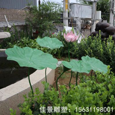 不锈钢城市荷花彩绘雕塑