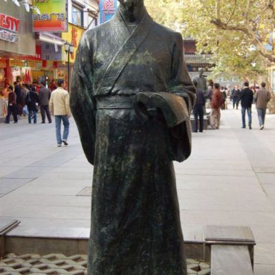 名医李时珍商场人物铜雕