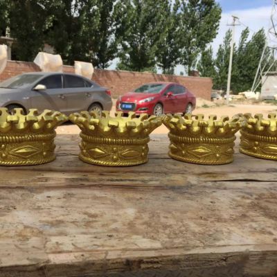 金色皇冠景观标志铜雕
