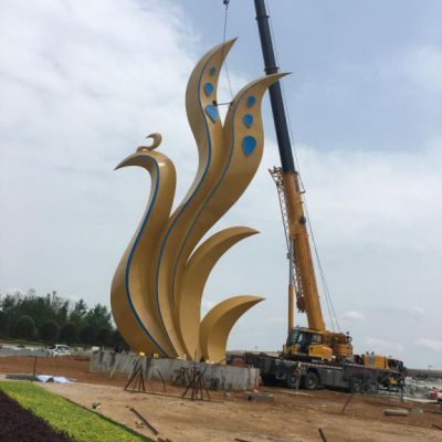 不锈钢街边金色凤凰雕塑
