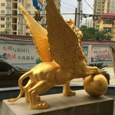 展翅狮子别墅景观铜雕