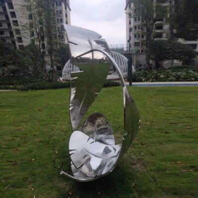 不锈钢镜面羽毛校园雕塑