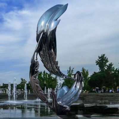 不锈钢镜面羽毛城市雕塑