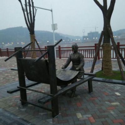 纺织人物别墅景观铜雕