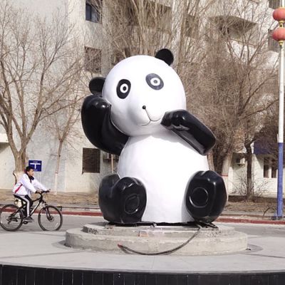 不锈钢动物熊猫景观雕塑