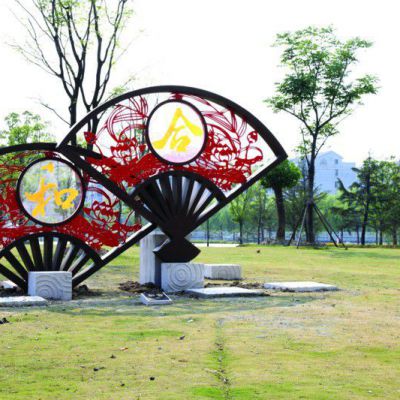 不锈钢彩绘扇子城市雕塑