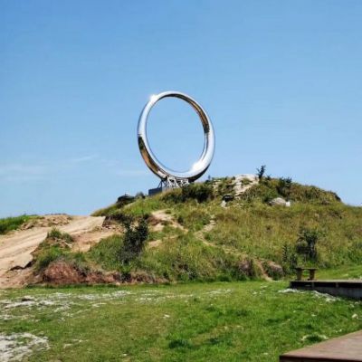 不锈钢镂空标志戒指雕塑